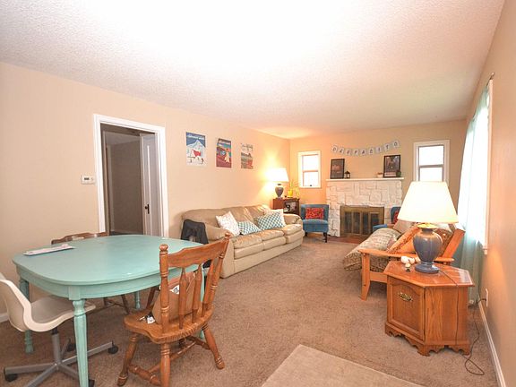 3rd image of 4015 N 15th St