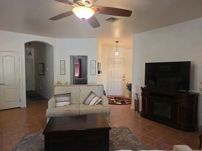 2450 Highland Trl — Photo 15