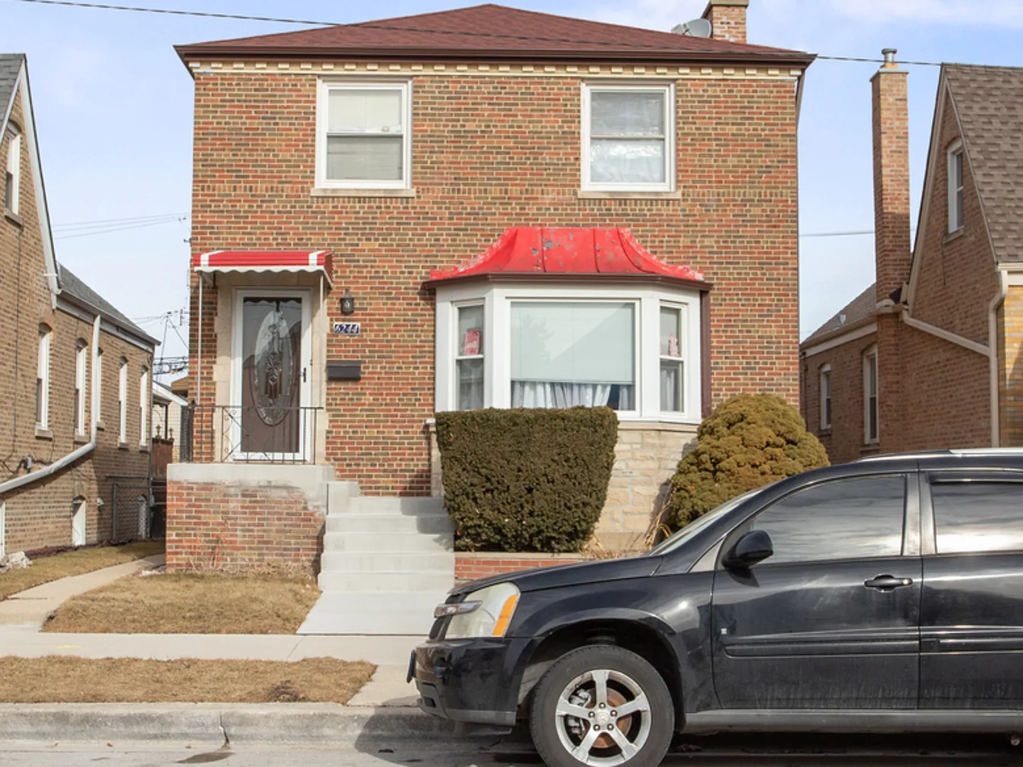 6244 W Fletcher St photo 1