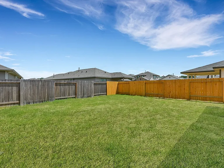 16609 Merry Pines Dr — Photo 38