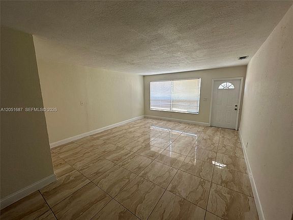 2nd image of 651 SW 30th Ave