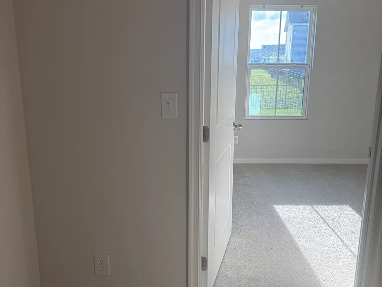 1730 Cascades Dr — Photo 15