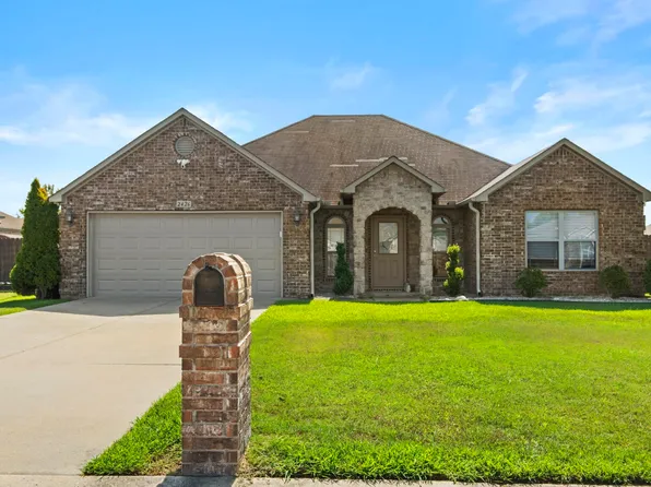 2426 Toccata Ln, Cabot, AR 72023