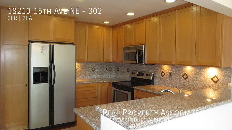 North City Condo — Photo 4