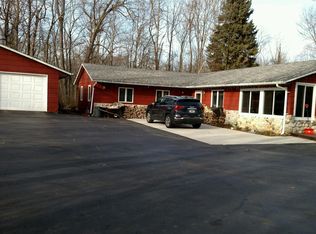 7575 Wildwood Rd, West Bend, WI 53090