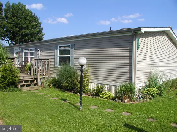 402 Palm City Park, Annville, PA 17003