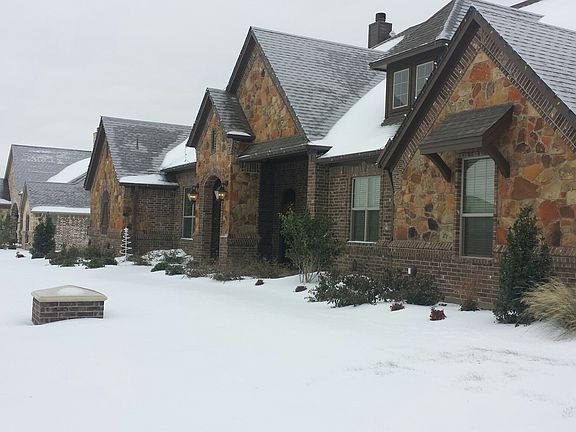 3rd image of 14217 Lucille Dr