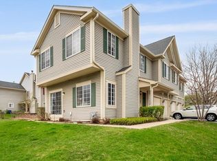 308 Windsor Ct UNIT A, South Elgin, IL