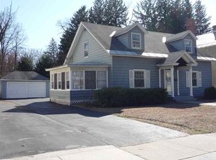 32 Washington Rd, Glenville, NY 12302