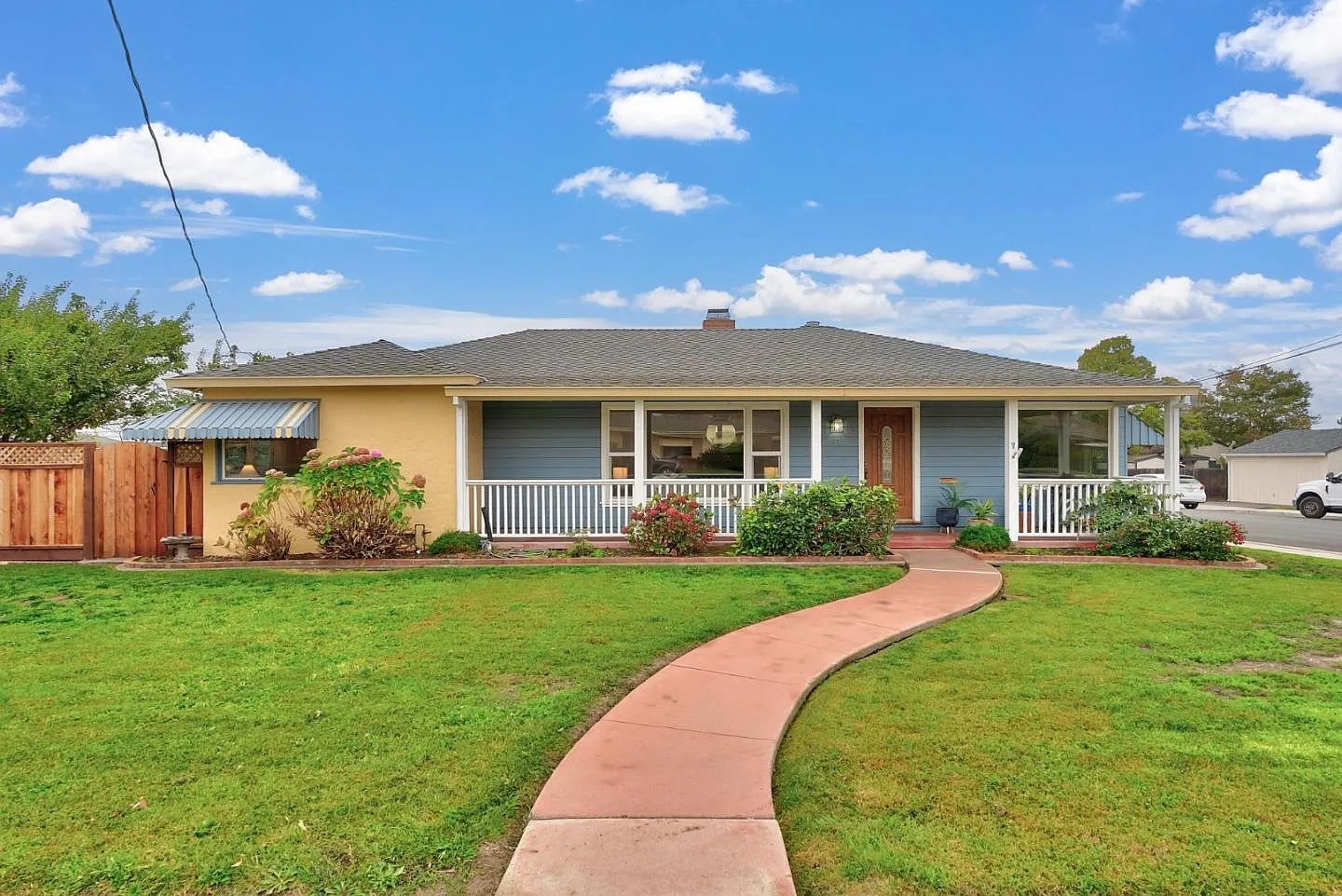 97 Decker Way photo 1