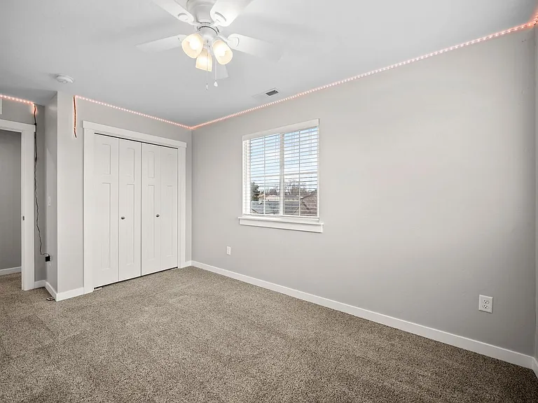 4980 W Targee St — Photo 21