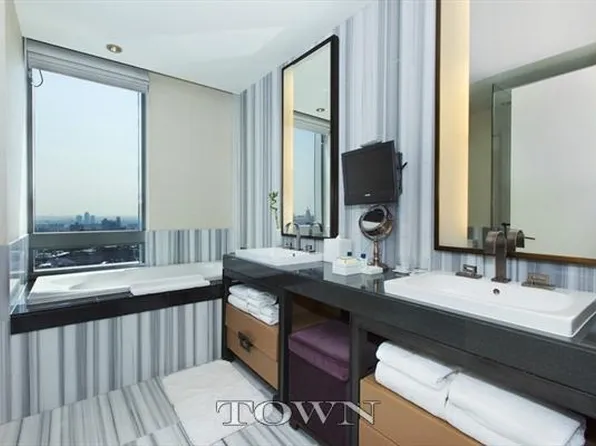 246 Spring Street image 1 of 10