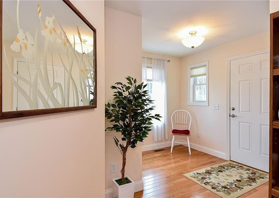 Bella Vista Condos 101 Bella Vista Cir Chepachet RI Zillow