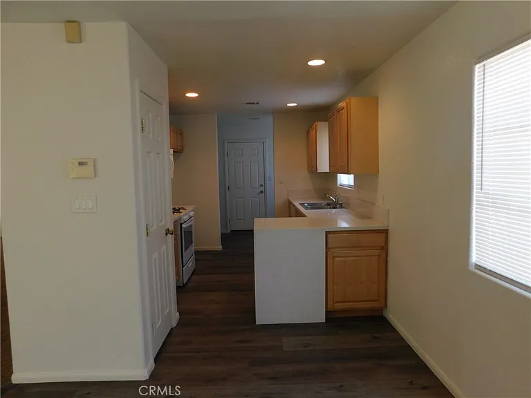 8312 Tamarack Ave — Photo 8