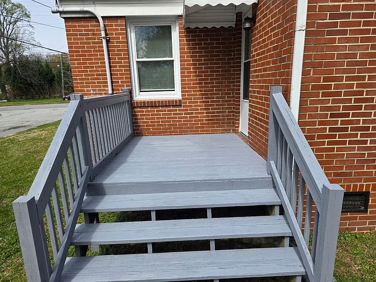 1011 W Wendover Ave — Photo 12