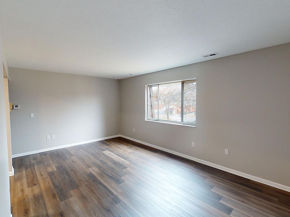 1st image of 2707 W Central Ave #F10