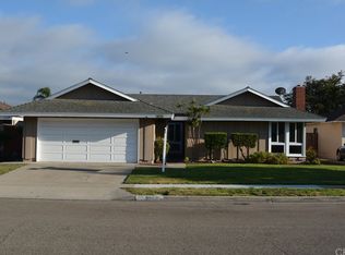 905 Mackenzie Pl, Costa Mesa, CA 92626