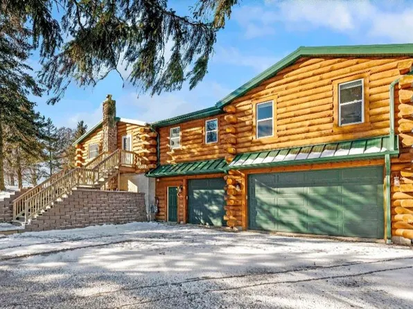 4910 County Highway E, Slinger, WI 53086