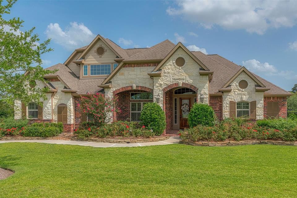 1st image of 21403 Fairhaven Creek Dr