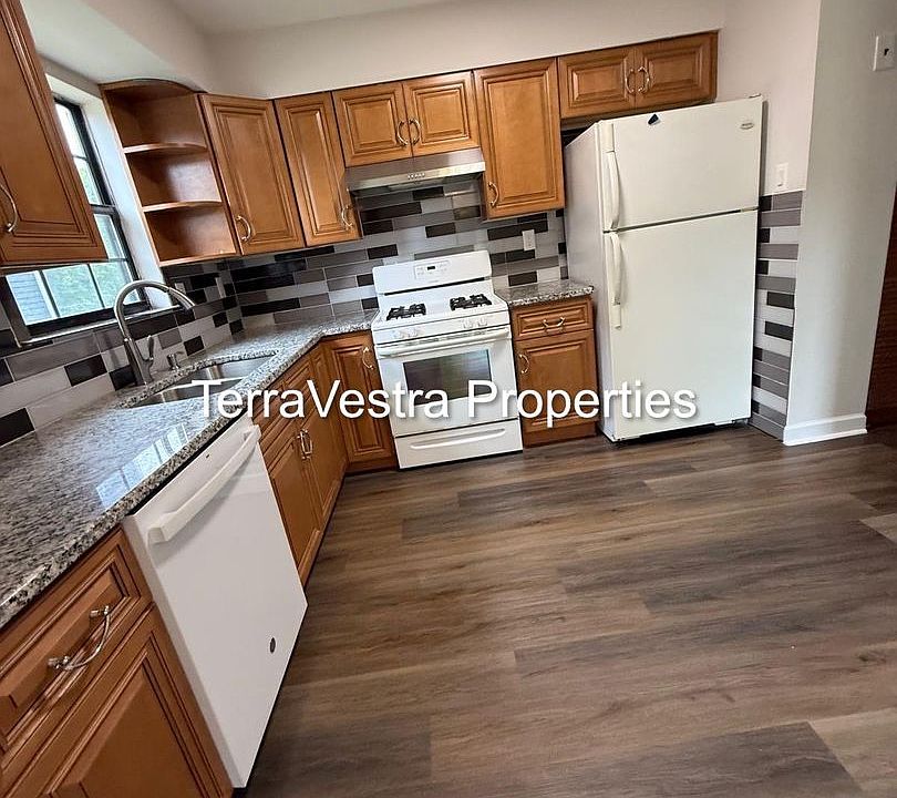 1st image of 2853-2855 Erial Rd