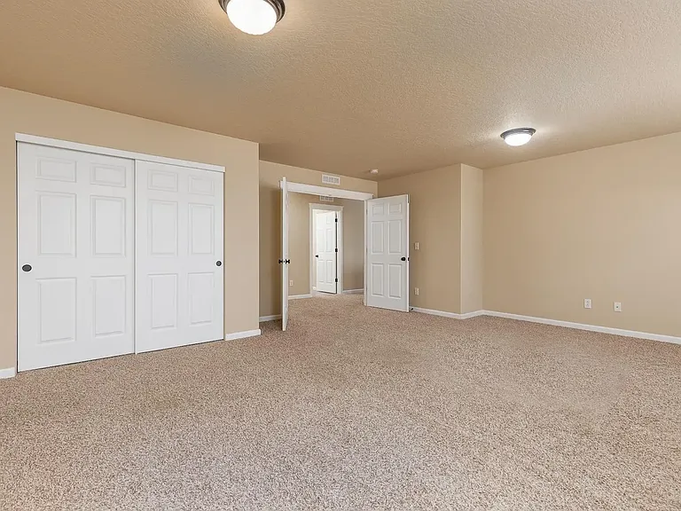 1653 Brantingham Rd — Photo 24