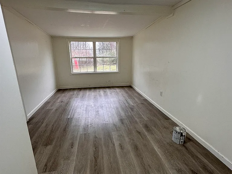 2093 N Ford St — Photo 7