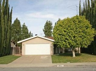 25112 La Suen Rd, Laguna Hills, CA 92653