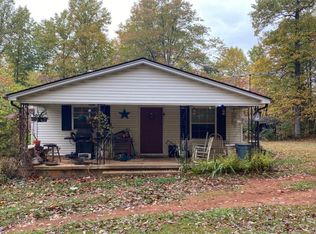 6009 Turners Creek Rd, Ferrum, VA 24088