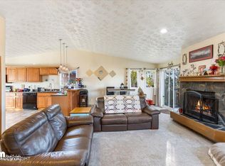 9332 Sea Parrott Cir, Anchorage, AK 99515