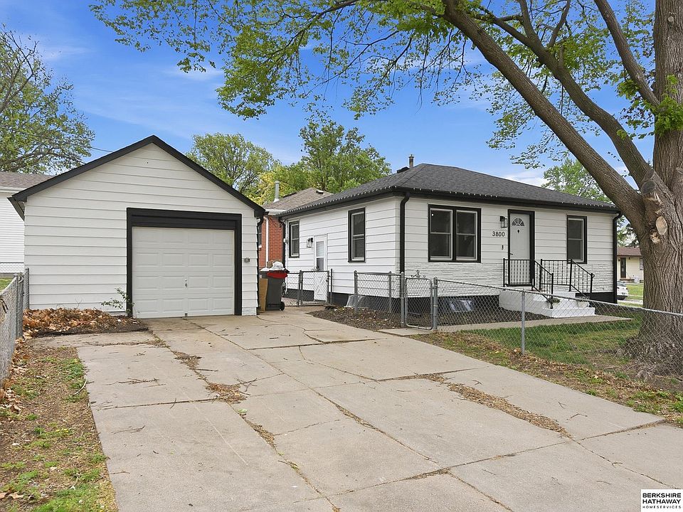 1st image of 3800 N 11th St