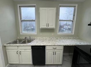 360 Grove St FLOOR 2, Newark, NJ 07103