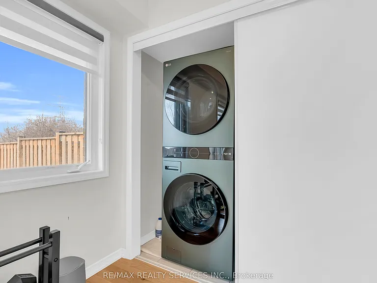 1801 Mitoff Pl — Photo 36