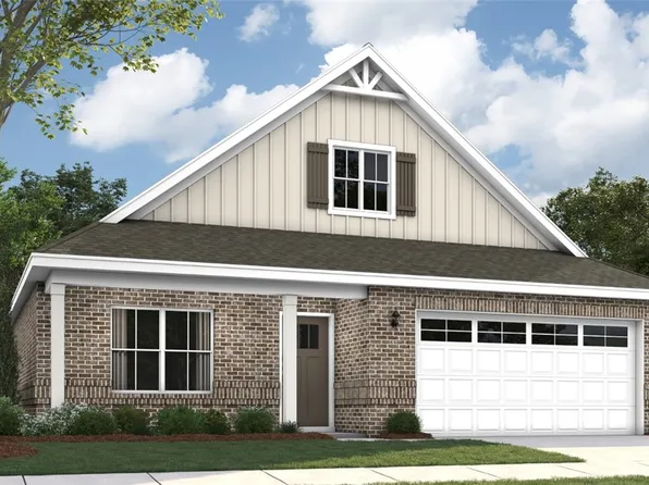 1907 Hidden Lakes Dr, Opelika, AL 36801