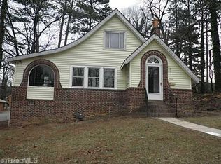 704 Arlington St, High Pt, NC 27260