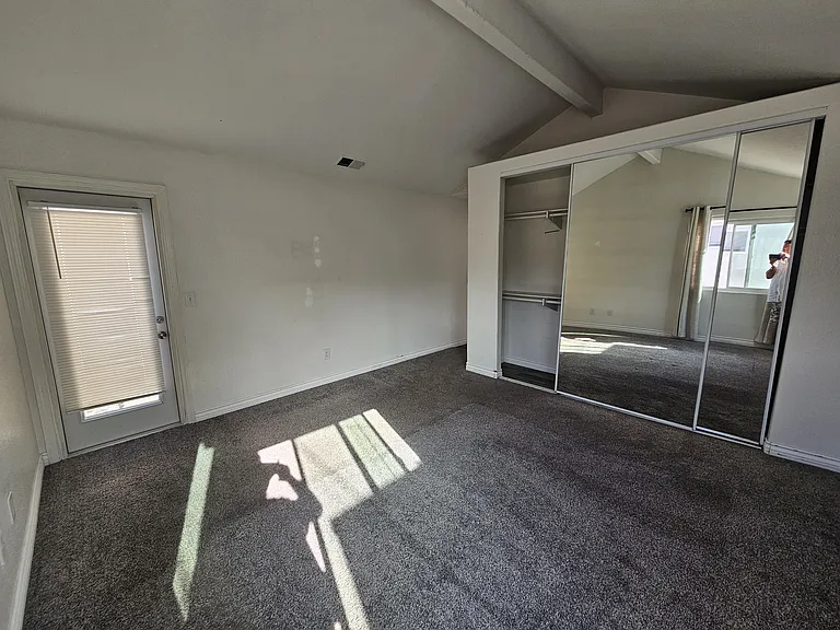 1672 Missouri St — Photo 13