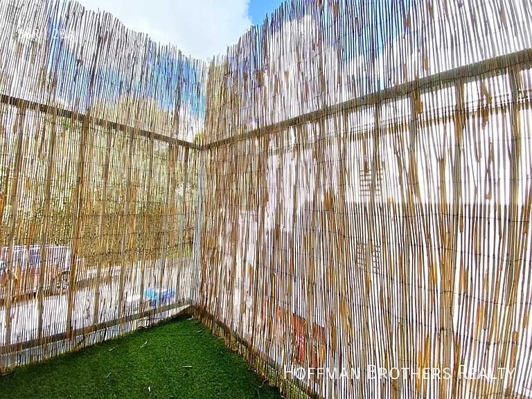 2342 Silver Ridge Ave #1 — Photo 22