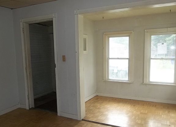 3rd image of 12750 Francisco Ave