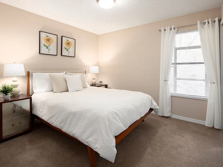 Large Bedroom with Plush Carpet