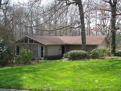 1st image of 308 Stonehedge Dr