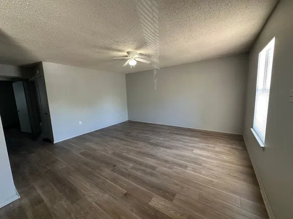 Parker Rd Apartments, 818 Parker Rd #6, Russellville, AR 72801