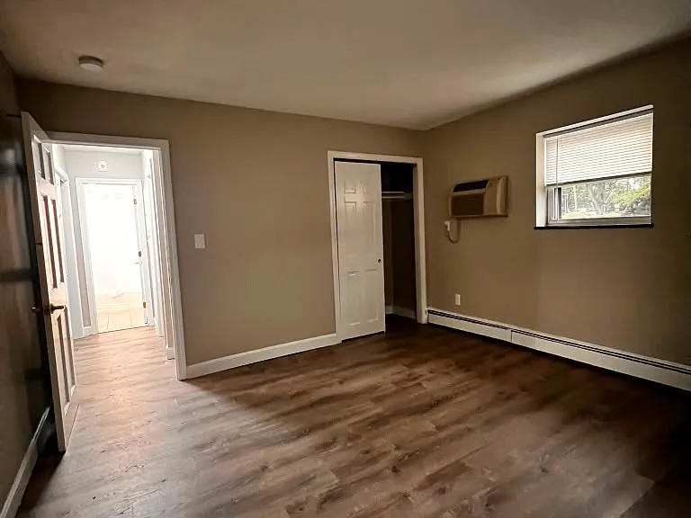 262 Grove St #9 — Photo 7