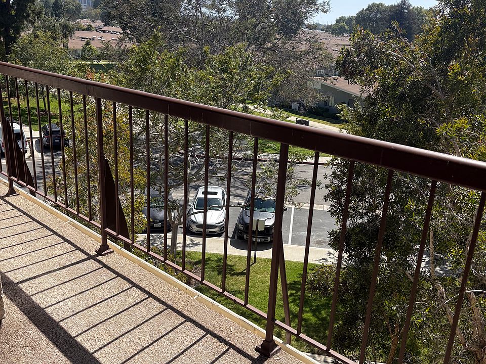 2nd image of 13601 Del Monte Dr #77C