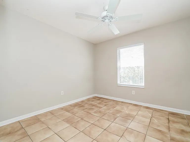 206 Lookout Dr — Photo 13
