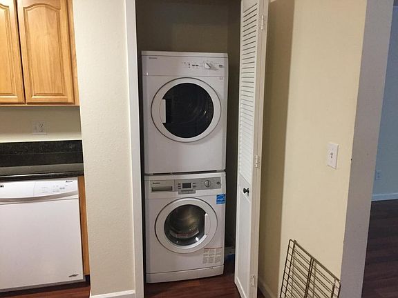 3rd image of 5624 168th St SW APT 1