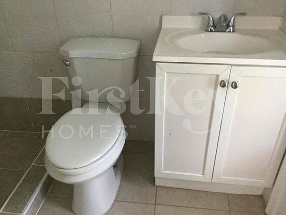 5th image of 5971 NW 15th St
