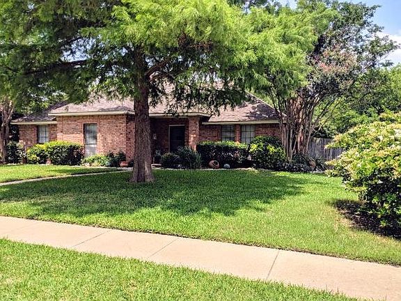 4th image of 2205 Pleasant Dr