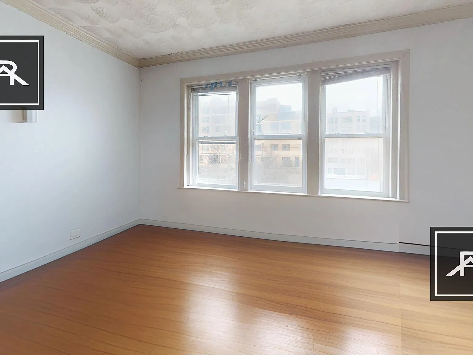 4 bed, 1.0 bath, 1400 sqft, $3,550 — Photo 3