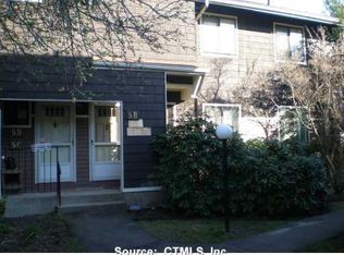 5B Stonegate Cir #5B, Branford, CT 06405