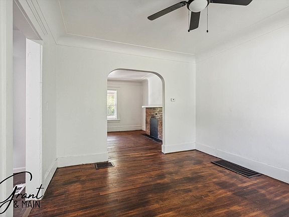 4th image of 326 Eason Ave