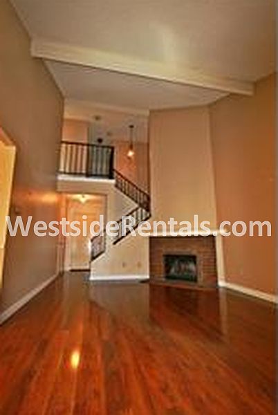 1st image of 1184 N Sunflower Ave